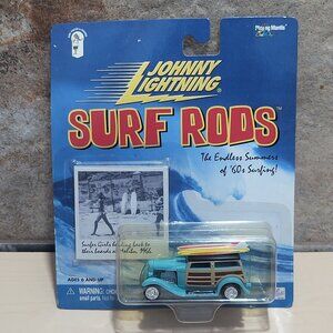Johnny Lightning Surf Rods Da Surf Woody 2000 Die Cast Scale 1:64